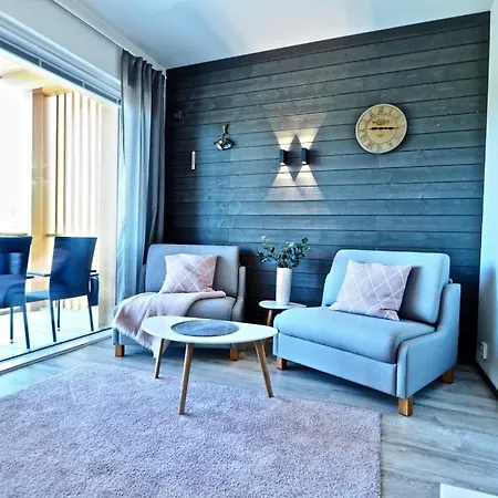 Lomavuokra Alpine Tunturinlaita B9 * レヴィ